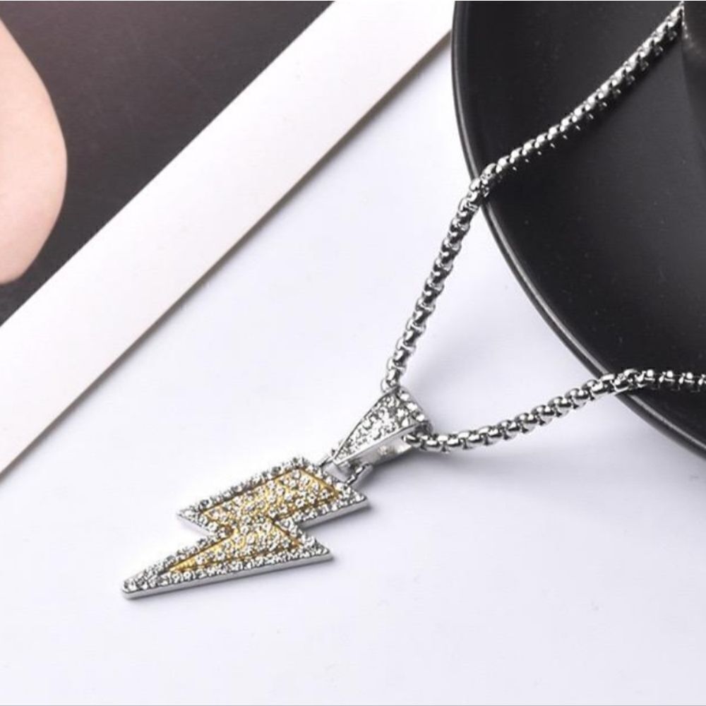 Brand New Gold Rhinestone Storm Sign Silver Necklace